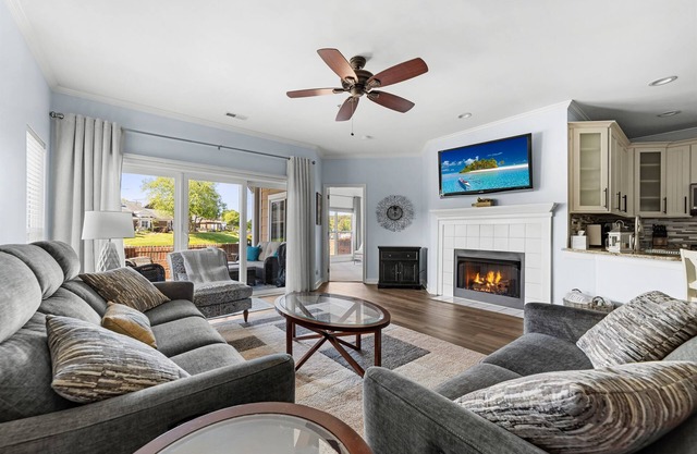 Harbor View - Lake Norman Vacation Condo Rental - Dog Friendly!