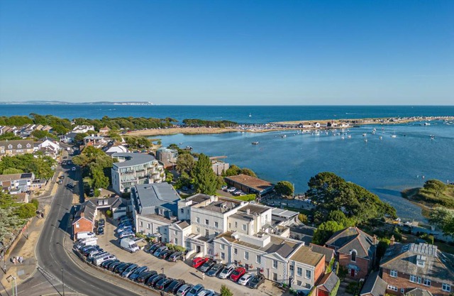 Harbour Hotel & Spa Christchurch