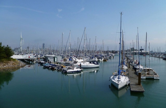 Harbour View 4 - an apartment that sleeps 8 guests in 4 bedrooms