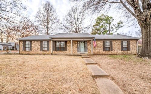 Hardwood Guesthouse