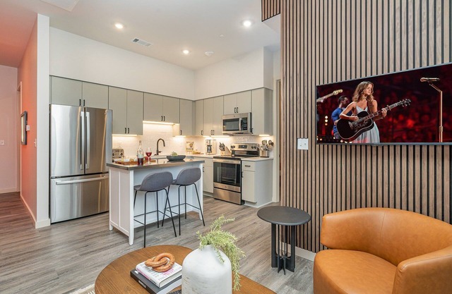 Harmony Hideaway - Mins to Broadway - In Music Row