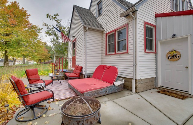 Harmony Home w/Fire Pit: 5 Mi to Niagara Cave!