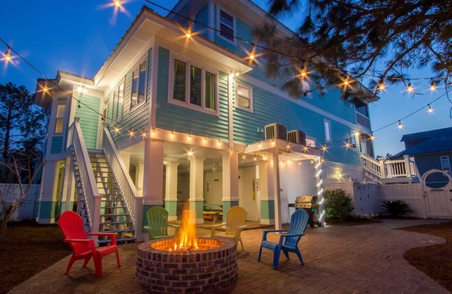 Harrisons Hideaway | Pet Friendly, Hot Tub!