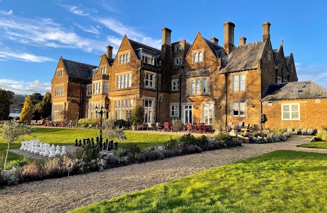Hartsfield Manor