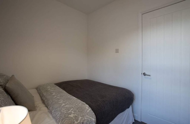 Hastings House - Luton Accommodation