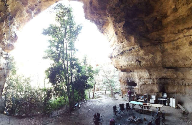 Hatter's Hideout Cave & Lodge, Breathtaking Sunrise, Sunset Views
