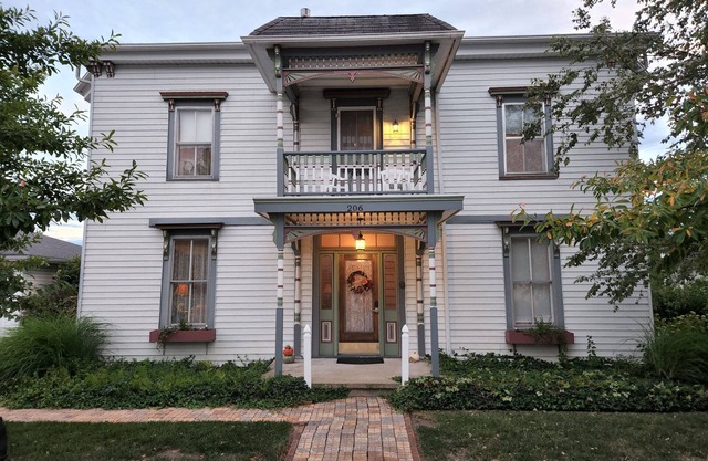 Hawthorne Inn