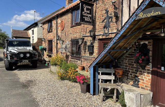 HAYSTACK COTTAGE SLEEPING 2 NEXT TO FOX COVERT PUB YARM