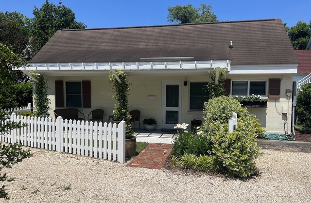 Heart of Historic Beaufort - 129 Craven Streetn300 feet from Beaufort Waterfront