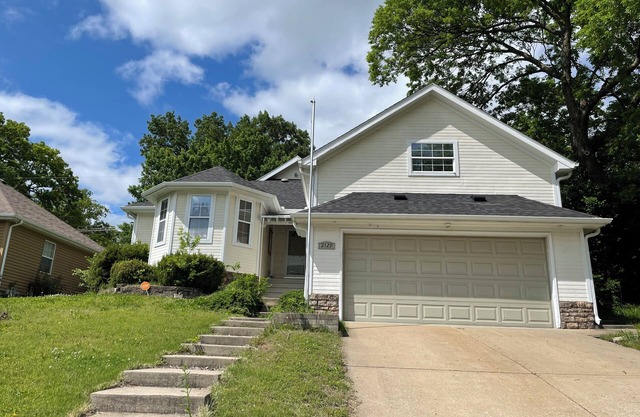 Heart of Joplin favorite spot.nHighly rated vacation home .nPerfectly located