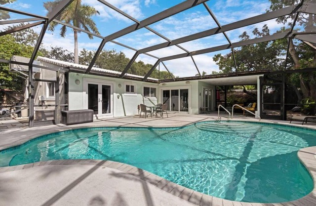 Heated Pool I Soundproof Home I Firepit I 630Mbps