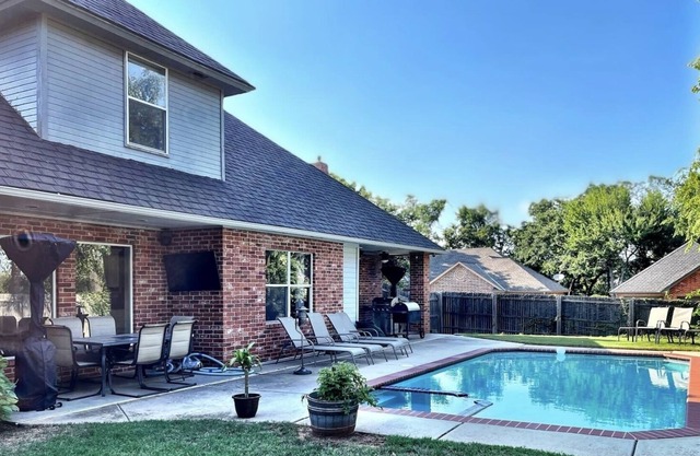 Heated pool near CowboyHF/WCWS/Bricktown