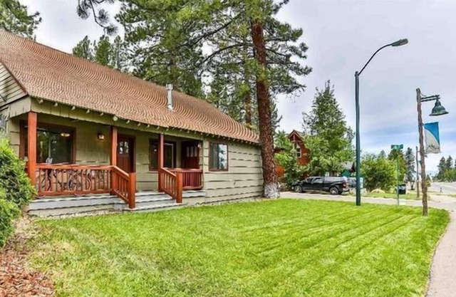 Heavenly Ski Run Cottages