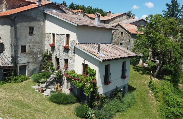 Heavenly Tuscan cottage a perfect romantic retreat for couples