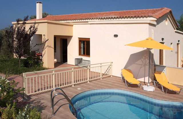 Helidonia Villas Stefanos