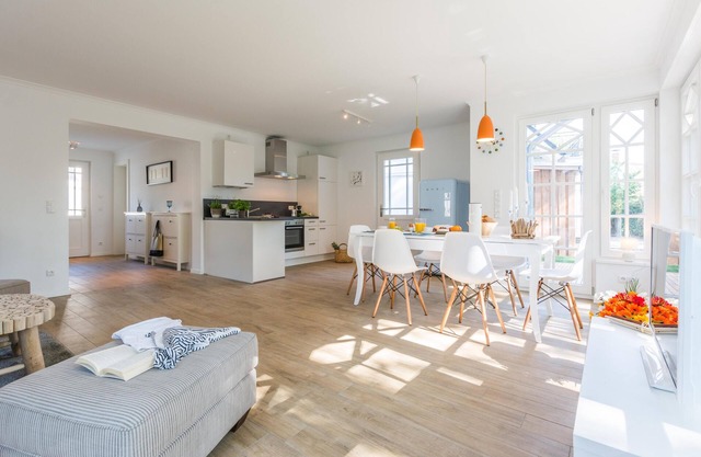 Helle und Gemütliche Villa in Bodden-nähe mit Sauna