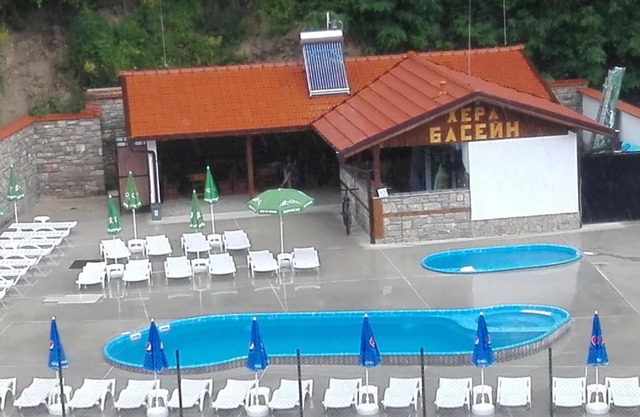 Hera Guest House