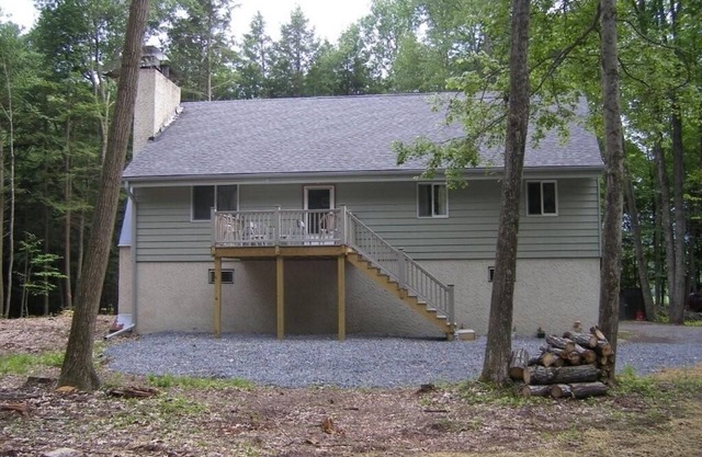 Herbies Hideaway A Unique Getaway Just 4 Miles From Rickett's Glen State Park.