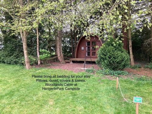 Herigerbi Park Woodland cabin