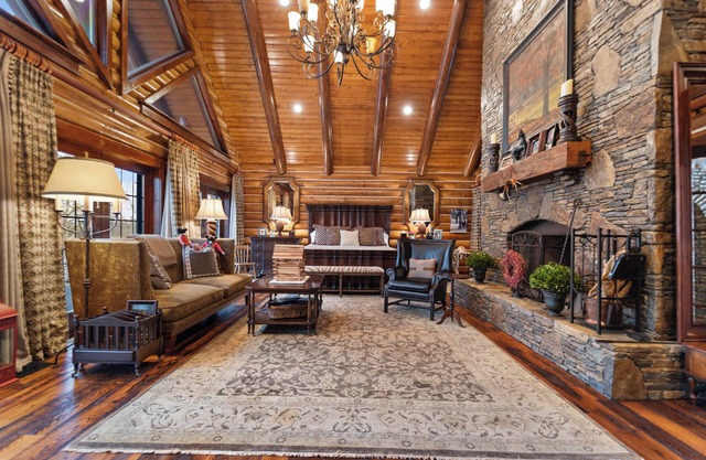 Heritage Lodge - New!
