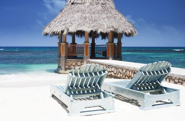Hermosa Cove Villa Resort and Suites