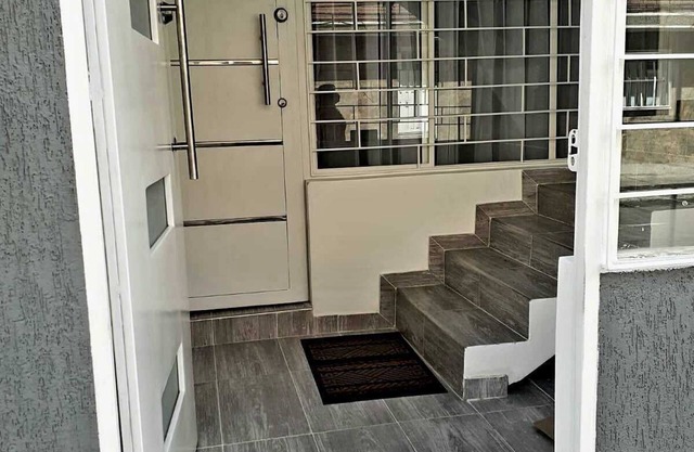 Hermoso y Amplio Apartamento, Excelente Ubicación!