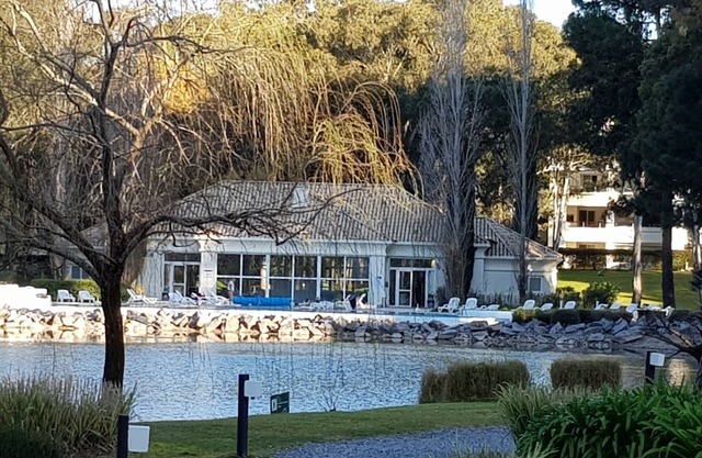 Hermosos apartamentos vista al lago!