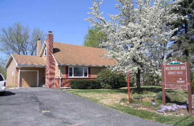 Hershey Park Just 3 miles From Wildwoods Inn Hershey Road Pets stay free charge