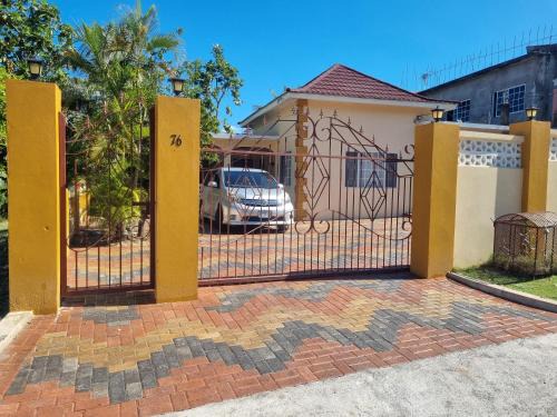 Hideaway N Paradise Seaview with Private Pool & Free Airport Shuttle