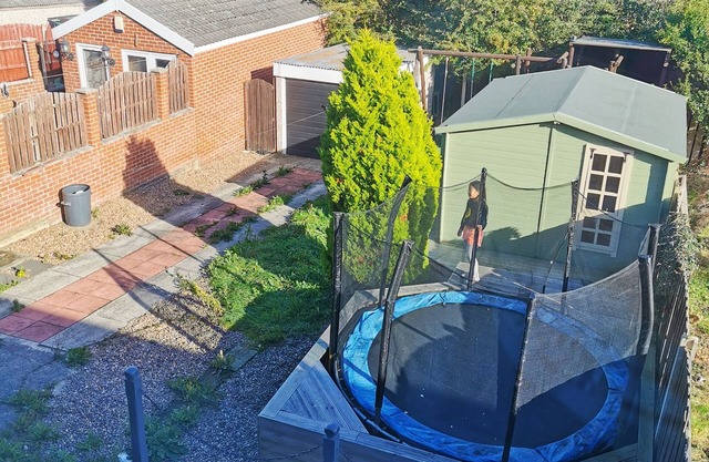 ★Highstone House Barnsley★4 Bedroom/Parking/Centre