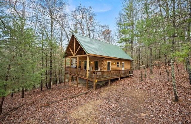Hiker's Retreat | RRG Cabin