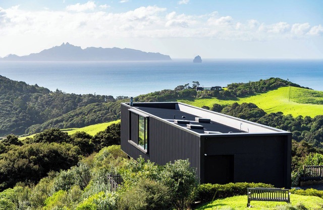 Hilltop Spa Vista - Mangawhai Heads Retreat