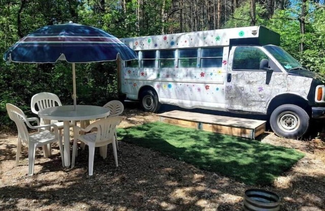 hippy buss getaway