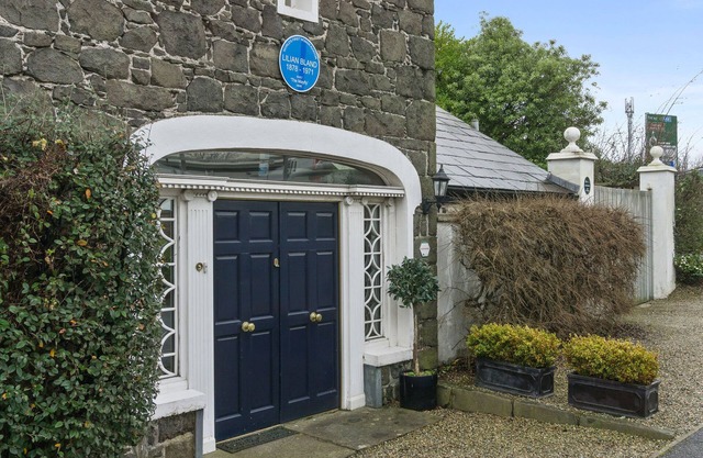 HISTORIC 5 STAR SELF CATERING COACH HOUSE IN STUNNING LOCATION