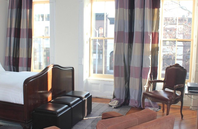 Historic brownstone living - understated elegance