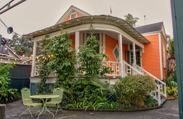 Historic Farmhouse Uptown Near Tulane University