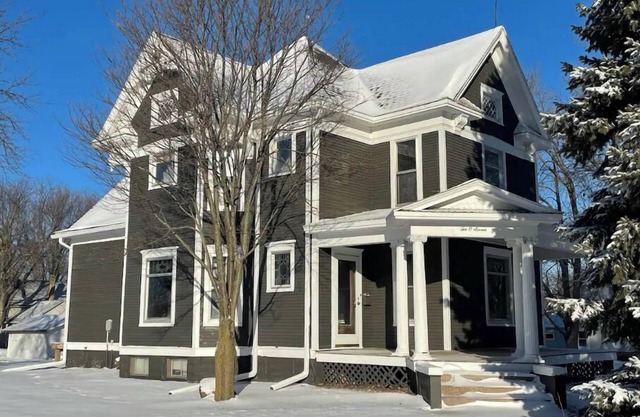 Historic house in Old Town Sioux Center!