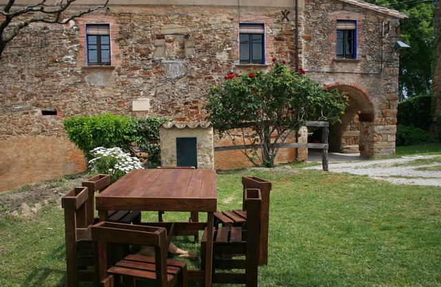 Historic house with biological pool, peace and nature. SEPTEMBER- 15%