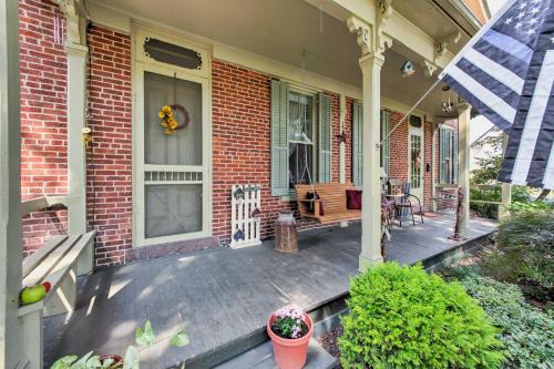 Historic Penn State Home with Fire Pit-Near Stadium!