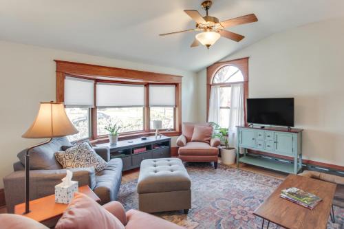 Historic St Paul Home Between Twin Cities!