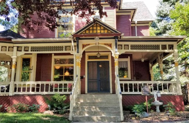 Historic Victorian Inn
