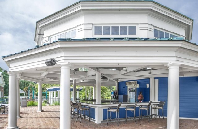 History Adventure! 2 Spacious Family Units w/Kitchen, Near Eco Discovery Park