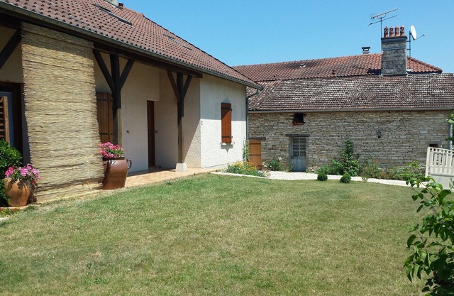 History of . ' cottage with three bedrooms