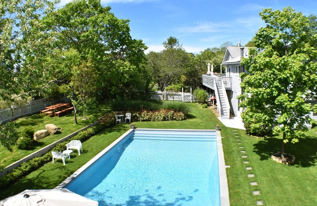 Hither Hills Beach Retreat; Walk to Ocean Beach & Town; Pool; Jacuzzi; Kid Ready