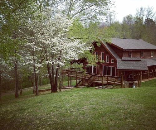Hodge Podge Lodge