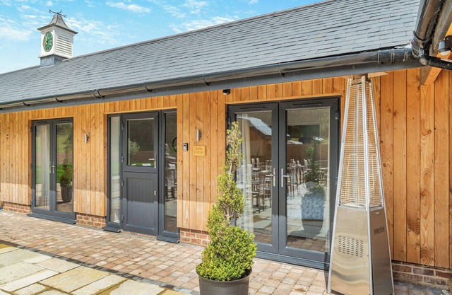 Hole Farm - Stable Cottage
