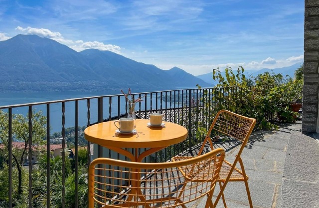 Holiday apartment Brione sopra Minusio for 1 - 4 persons with 2 bedrooms - Holiday apartment