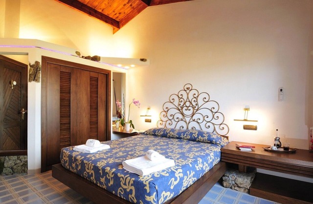 Holiday apartments L'Ea di Lavru nSEA VIEW 2-rooms apartment-TOP INTERIOR DESIGN