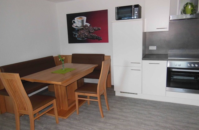 Holiday apartment 5 1 - Holiday house Sporer