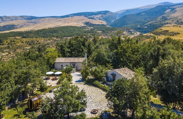 Holiday apartment Abbateggio for 2 - 6 persons with 1 bedroom - Twin house